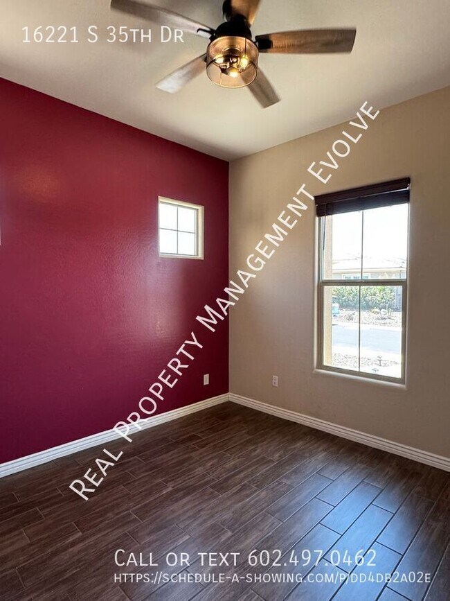 Building Photo - 16221 S 35th Dr