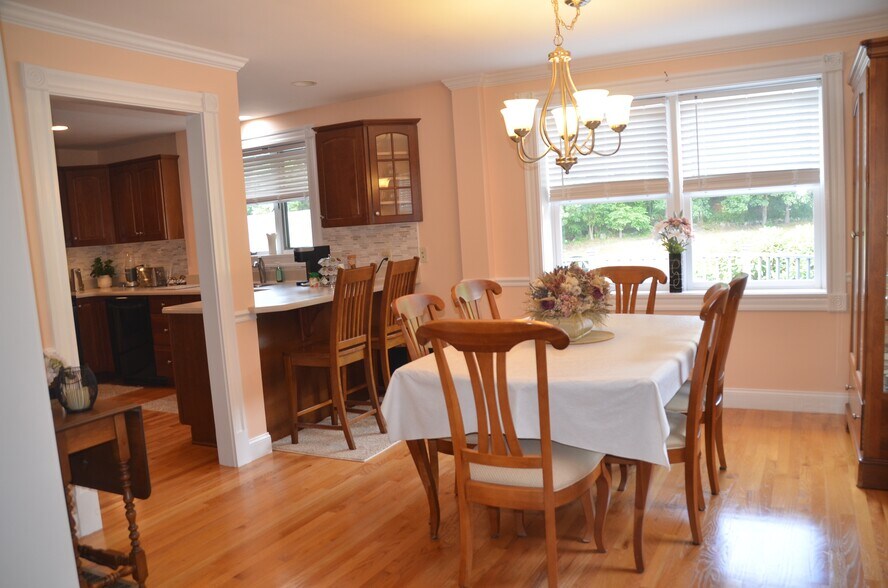 Building Photo - 35 Heartbreak Rd