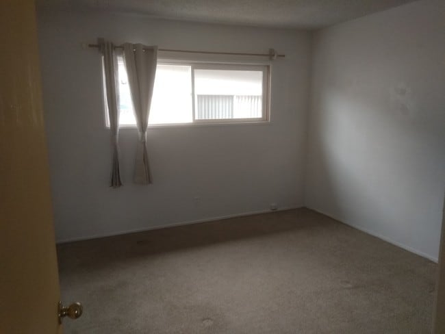 Building Photo - 2319 W 246th St