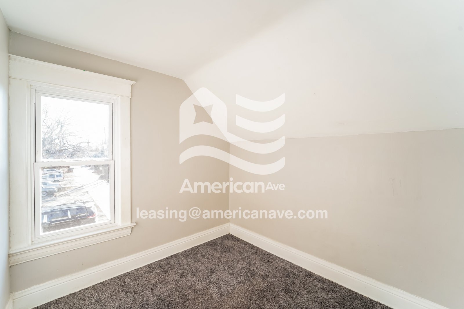 Building Photo - 1715 Albert St