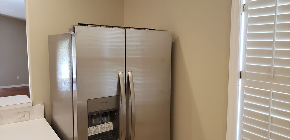 Building Photo - 12330 Notting Hill Ln