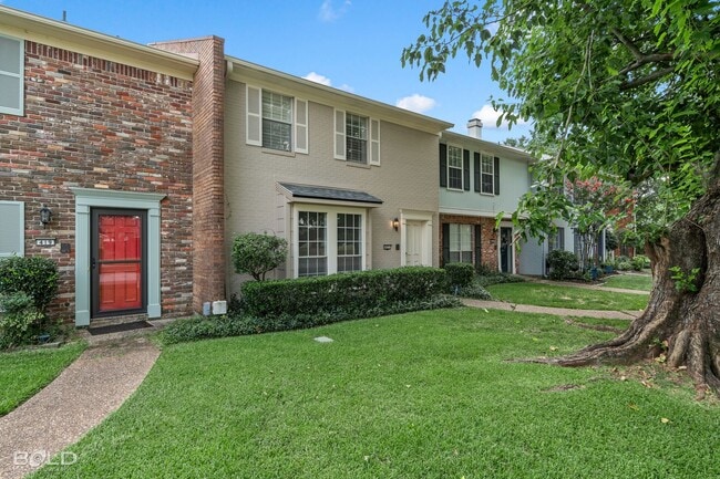Building Photo - 421 Stratmore Dr