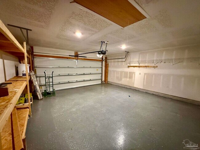 Building Photo - 6420 Churchill Cir