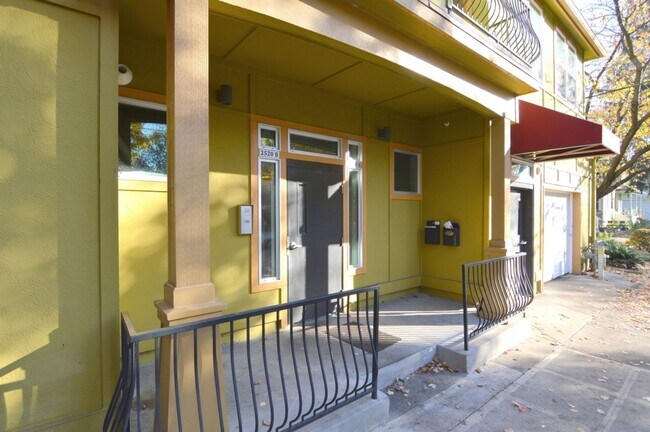 Building Photo - 2520 NE Rodney Ave