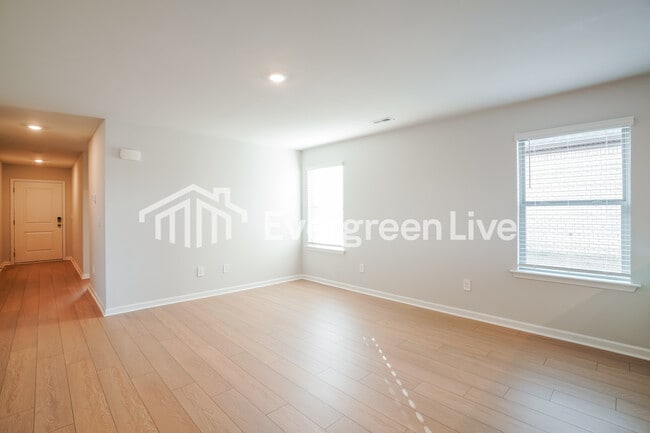 Building Photo - 17759 TIPPER LN