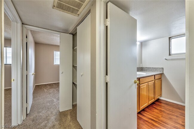 Building Photo - 3237 Arlene Way