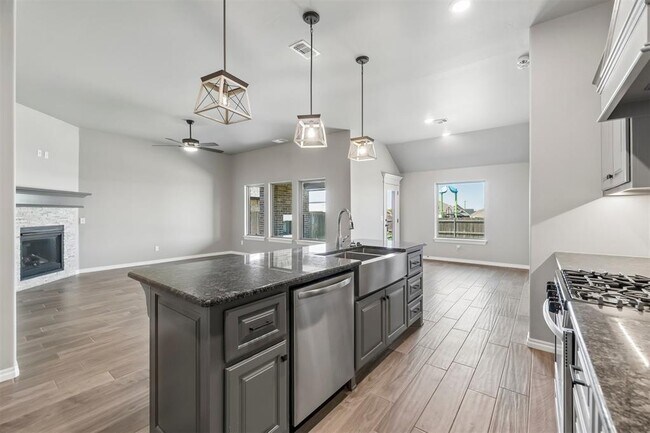 Building Photo - 9225 NW 92nd St