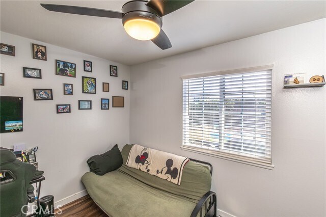 Building Photo - 842 Granby Ave