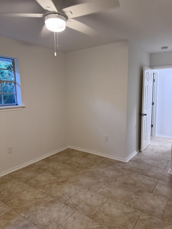 Building Photo - 2116 Stander Pl