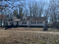 Building Photo - 108 Winding Creek Rd