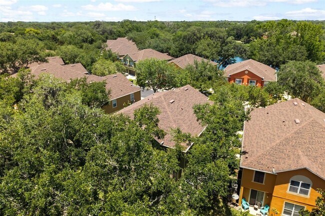 Building Photo - 3310 Pine Oak Trail