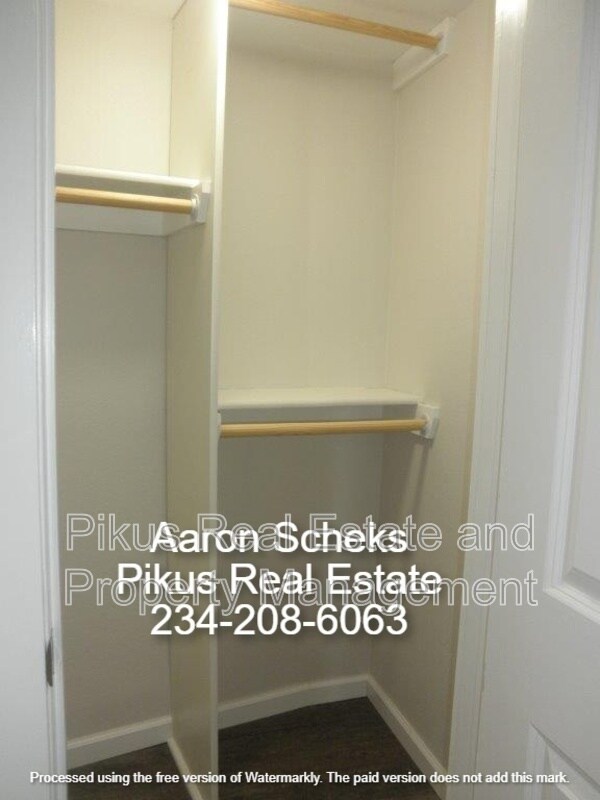 Building Photo - 12777 Market Ave N
