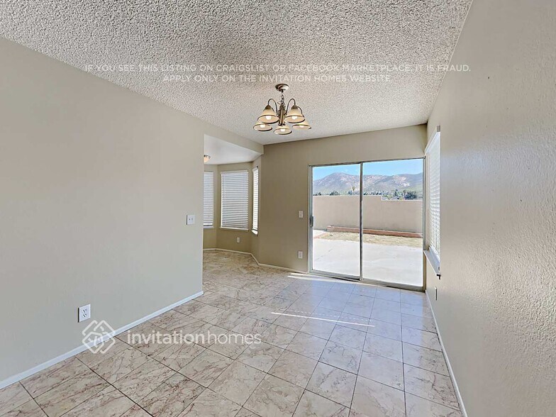 Building Photo - 14327 Green Vista Dr