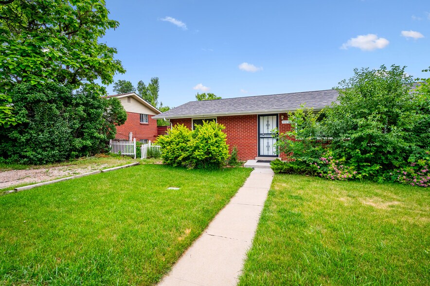 Welcome Home - 10280 W 12th Ave