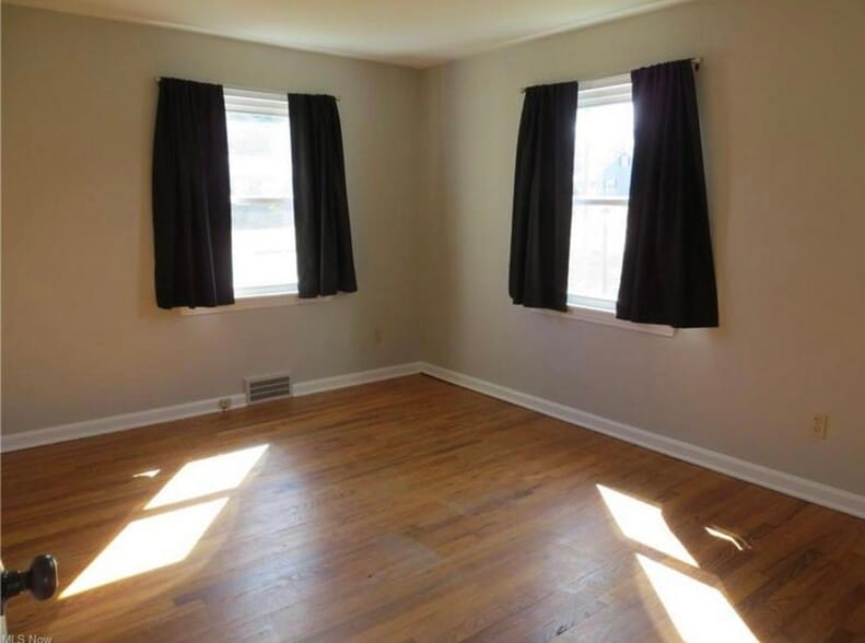 Bedroom 1 - 35 Grimm Heights Ave
