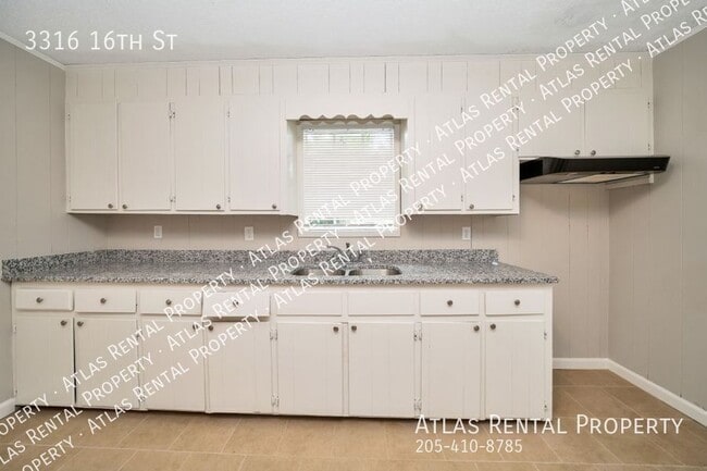 Building Photo - 3316 16th St