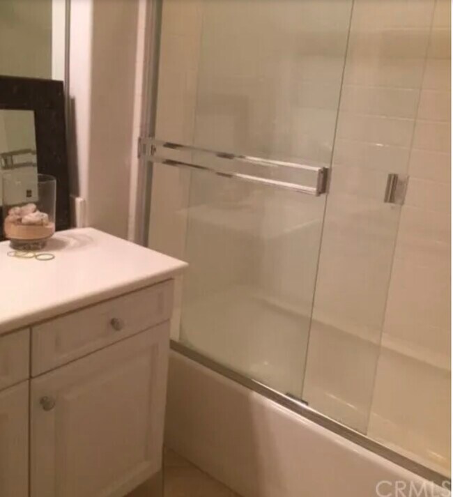 Building Photo - 1317 Corte Alemano