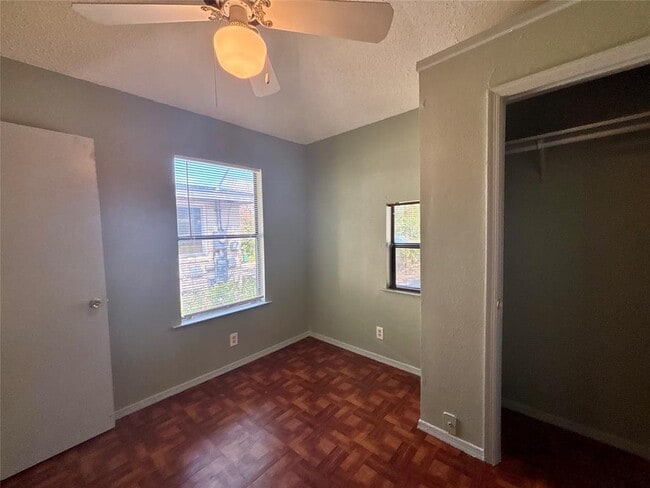Building Photo - 3304 Cherrywood Rd