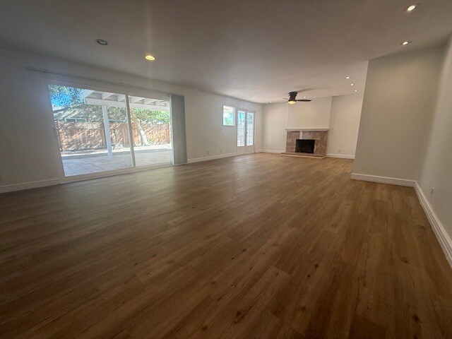 Building Photo - 23123 Cohasset St