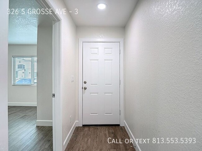 Building Photo - 326 S Grosse Ave