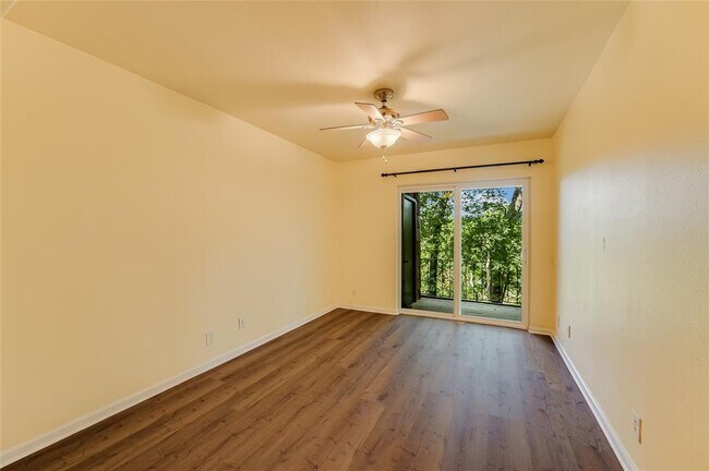 Building Photo - 2704 San Pedro St