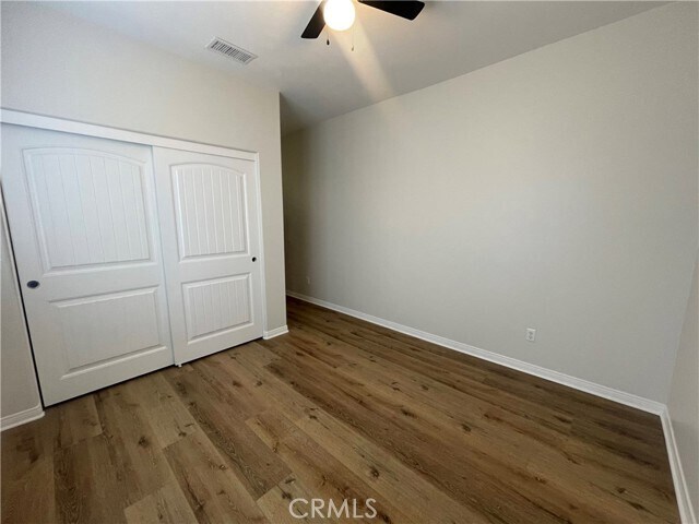 Building Photo - 37280 Parkway