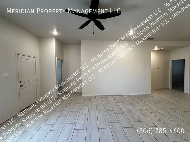 Building Photo - 5827 Urbana Pl