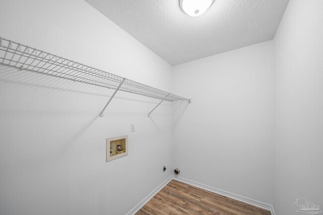 Building Photo - 3313 Country Meadow Ln