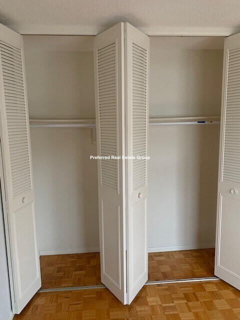 Building Photo - 330 Newton St