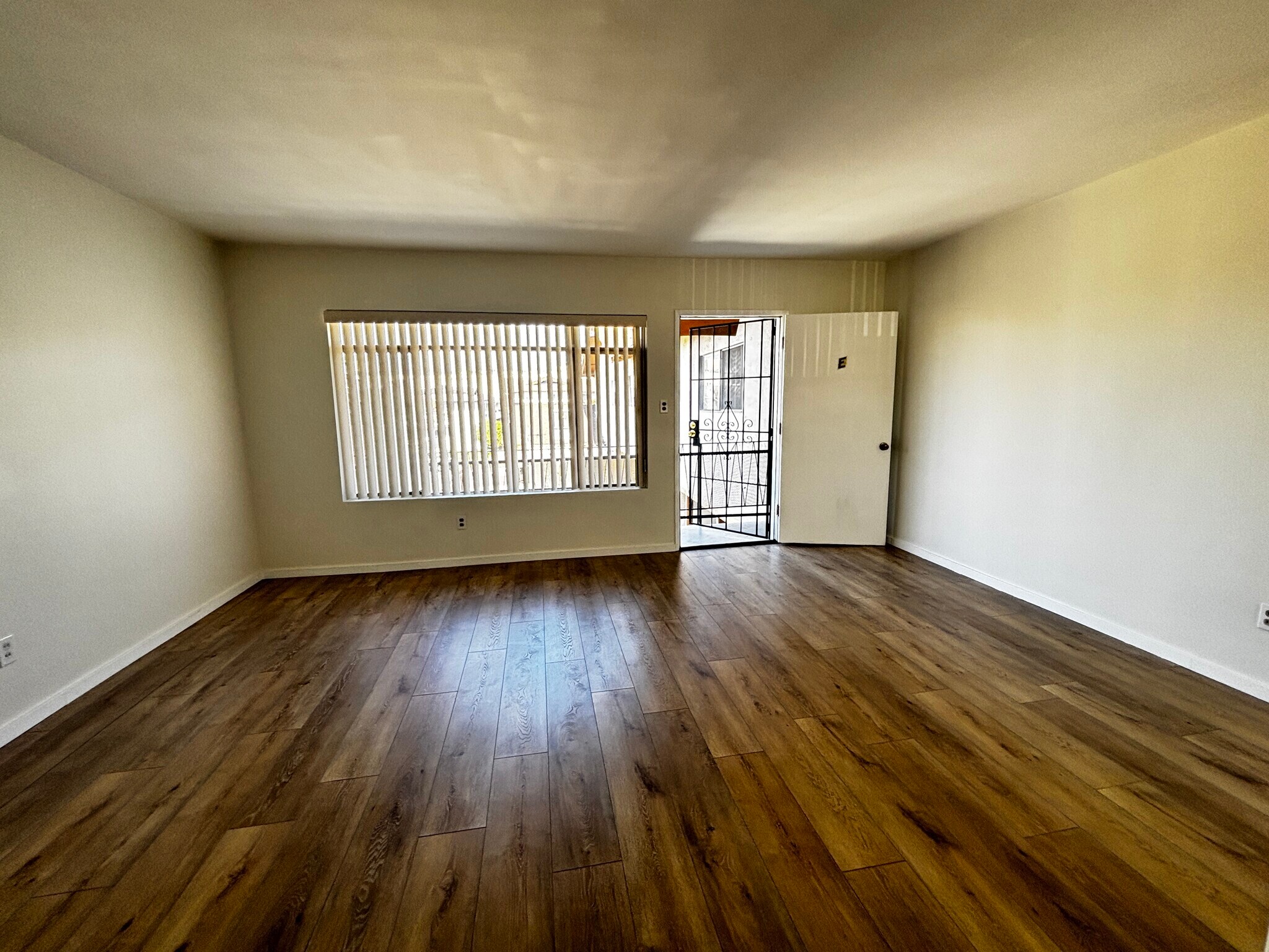 Building Photo - 524 N 21st St
