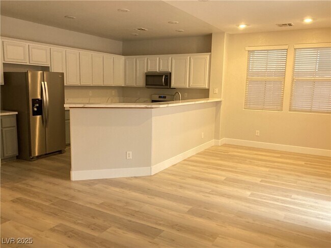 Building Photo - 9068 W Palomino Park Ct