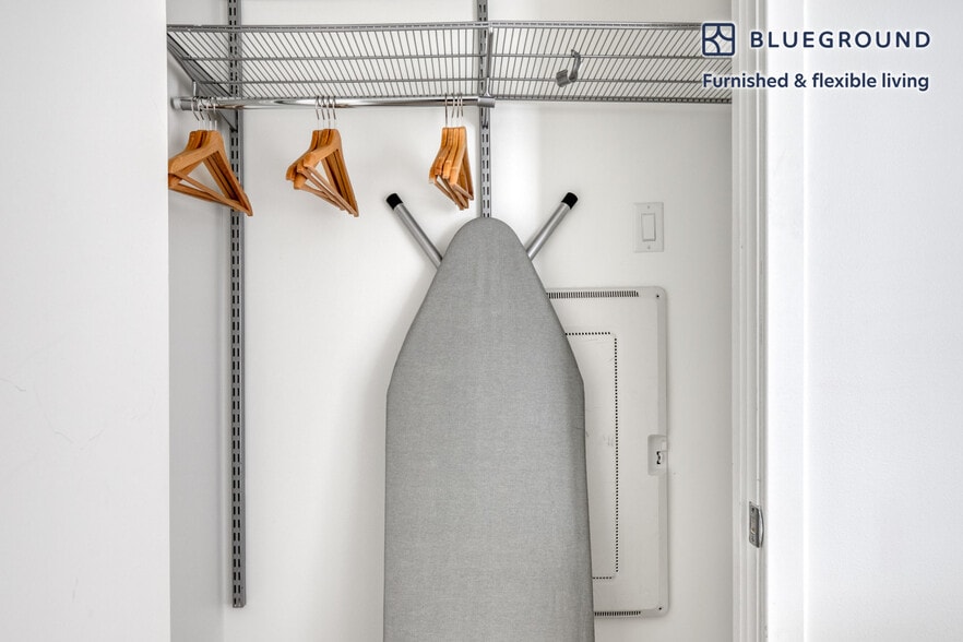 Building Photo - 1350 Boylston St