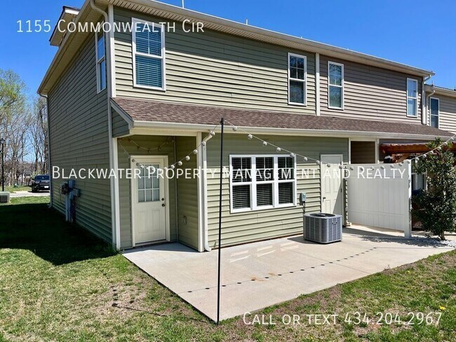 Building Photo - 1155 Commonwealth Cir