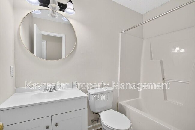 Building Photo - 4227 Blazingwood Ct