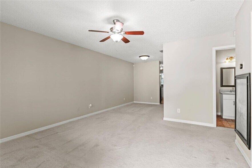 Building Photo - 1022 Disston Ave
