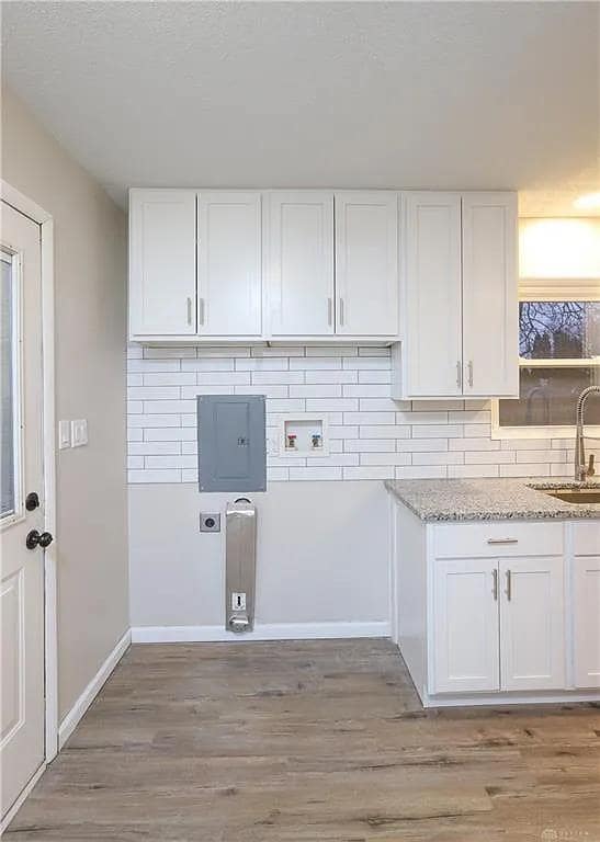 Building Photo - 1227 Date St