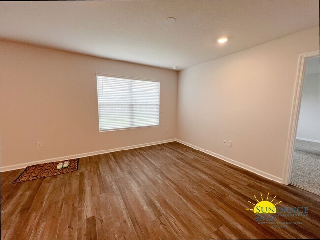 Building Photo - 4740 Airmen Dr