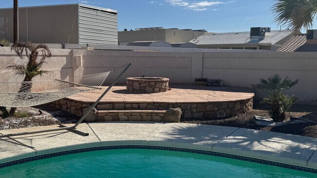 Building Photo - Furnished Pool Home Rental!!
