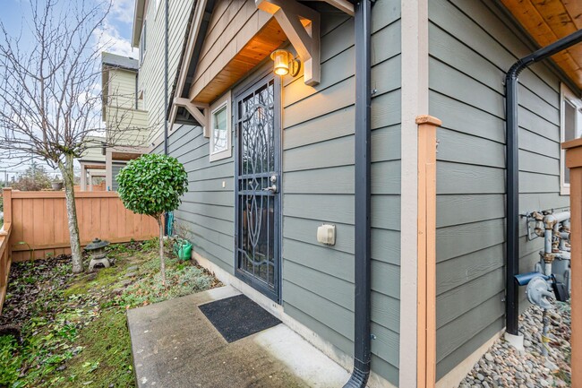 Building Photo - 3Bd/2Ba Seattle Townhouse