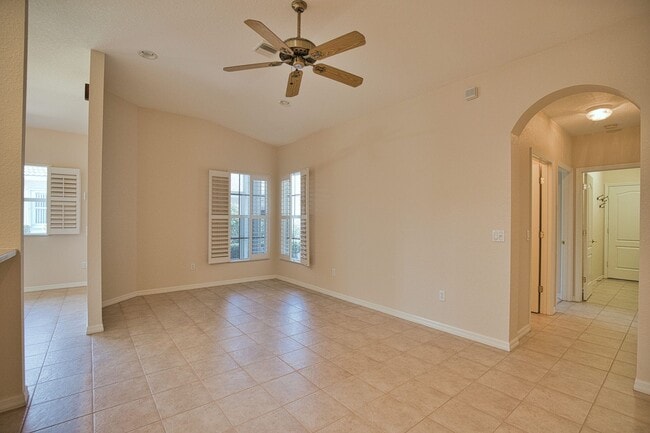 Building Photo - Annual Unfurnished Villa, 2 Bedrooms, 2 Ba...