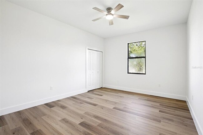 Building Photo - 10368 Port Everglades St