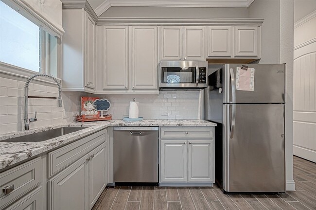 Building Photo - 29514 Highland Manor Ct