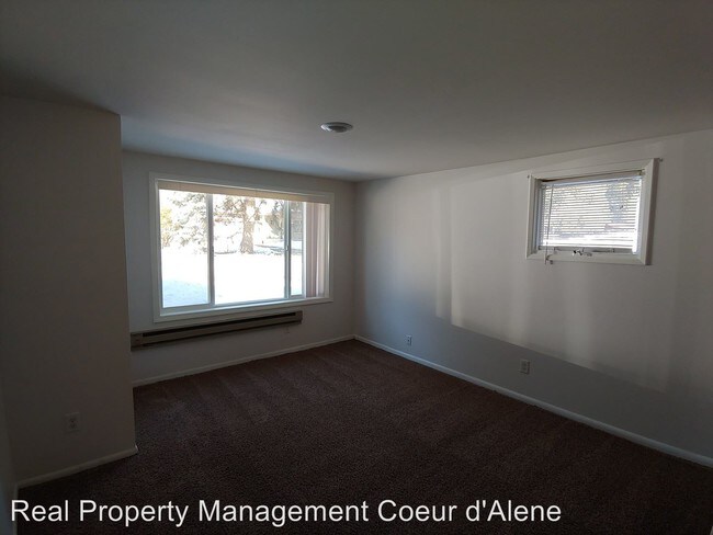 Building Photo - 2 br, 1.5 bath House - 2316 French Gulch #1