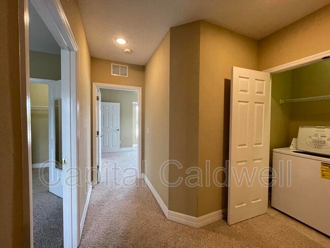 Building Photo - 4501 Bay Spring Ct