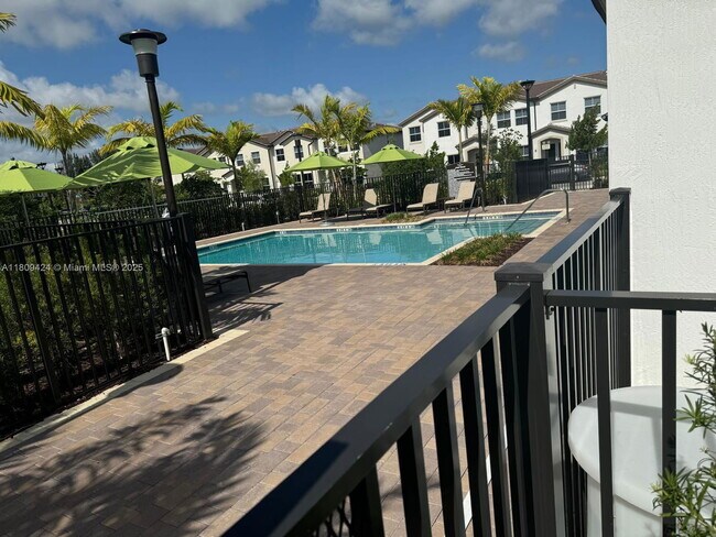 Building Photo - 26459 SW 149th Pl