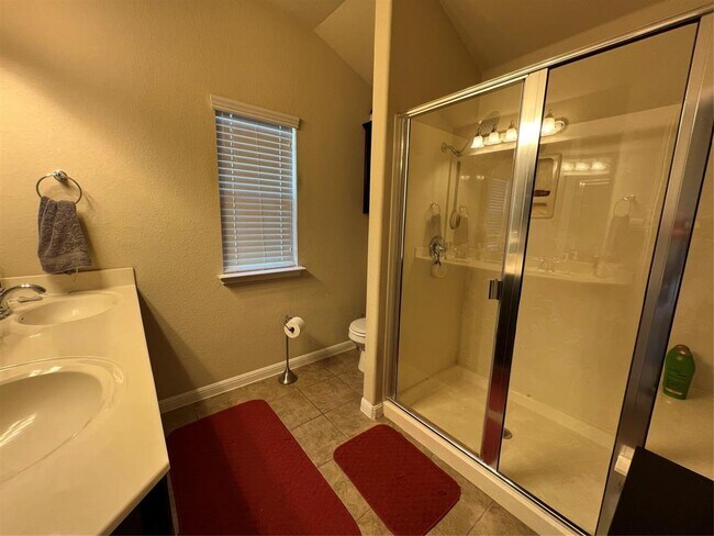 Building Photo - 1010 Lost Pines Ln