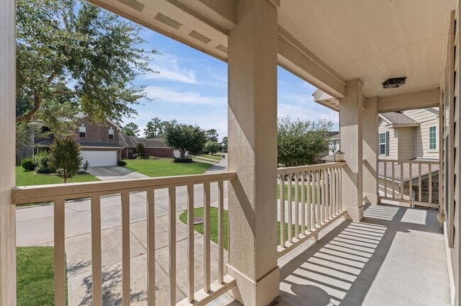 Building Photo - 18714 Walden Glen Cir