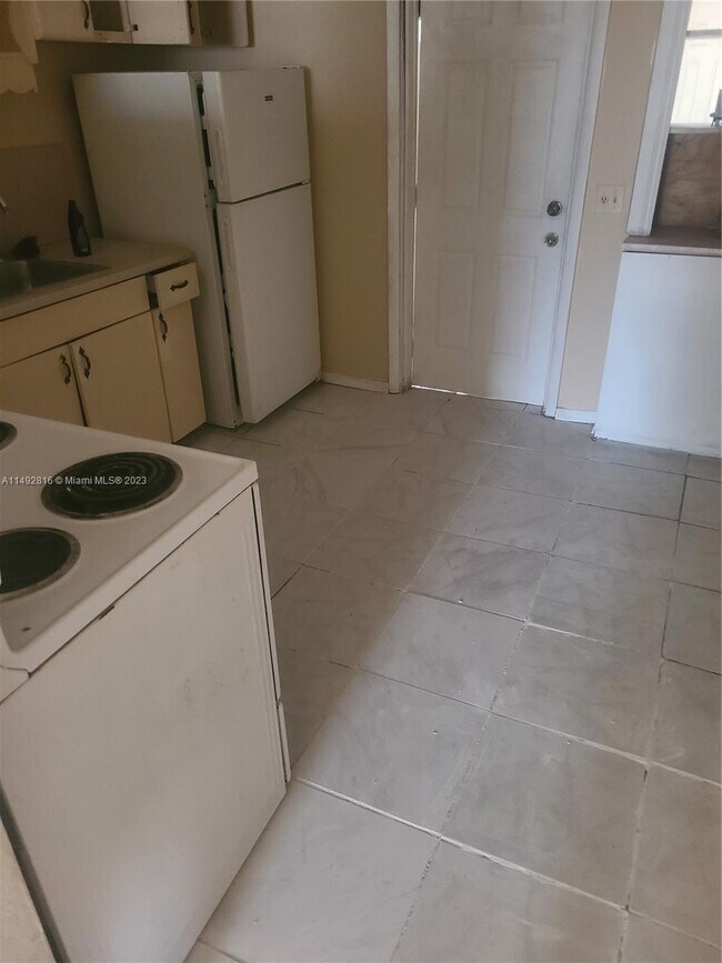 2215 Fillmore St 2215 Fillmore St Hollywood FL 33020 Apartment Finder