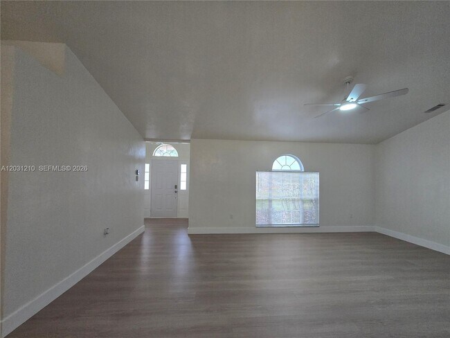 Building Photo - 8309 SW 61st Pl