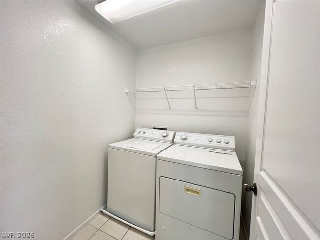 Building Photo - 428 Redruth Dr